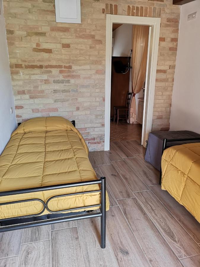 Agriturismo Vecchio Gelso Ortezzano Zewnętrze zdjęcie