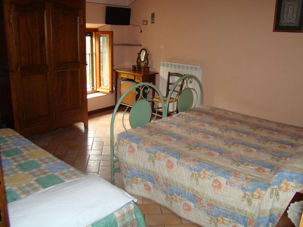 Agriturismo Vecchio Gelso Ortezzano Pokój zdjęcie