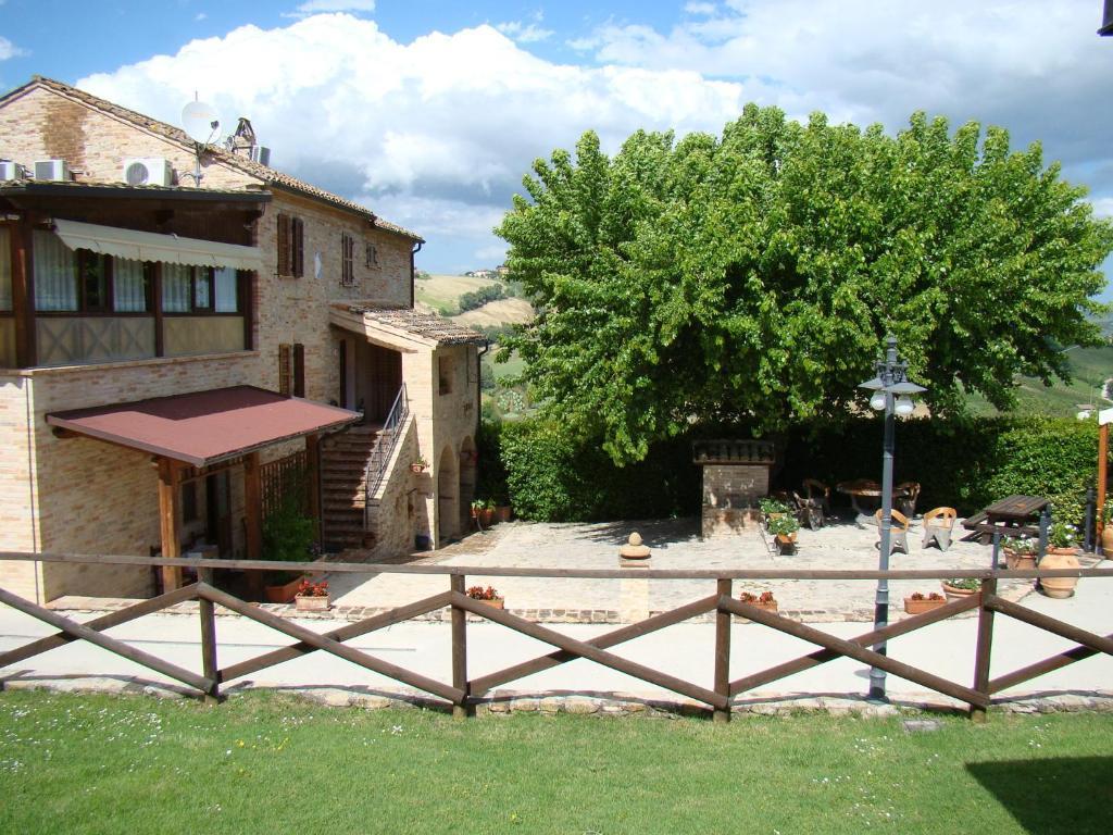 Agriturismo Vecchio Gelso Ortezzano Zewnętrze zdjęcie