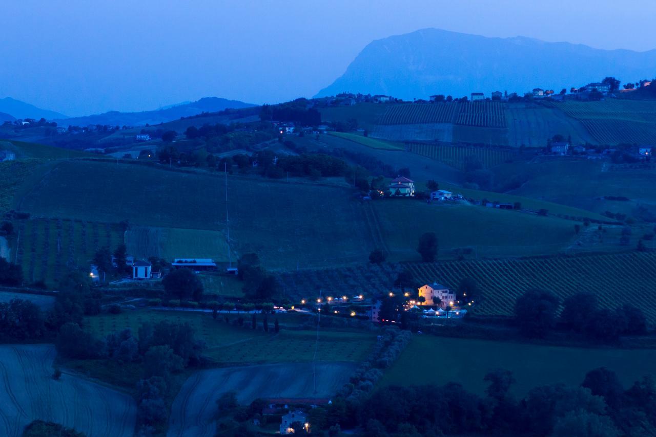 Agriturismo Vecchio Gelso Ortezzano Zewnętrze zdjęcie
