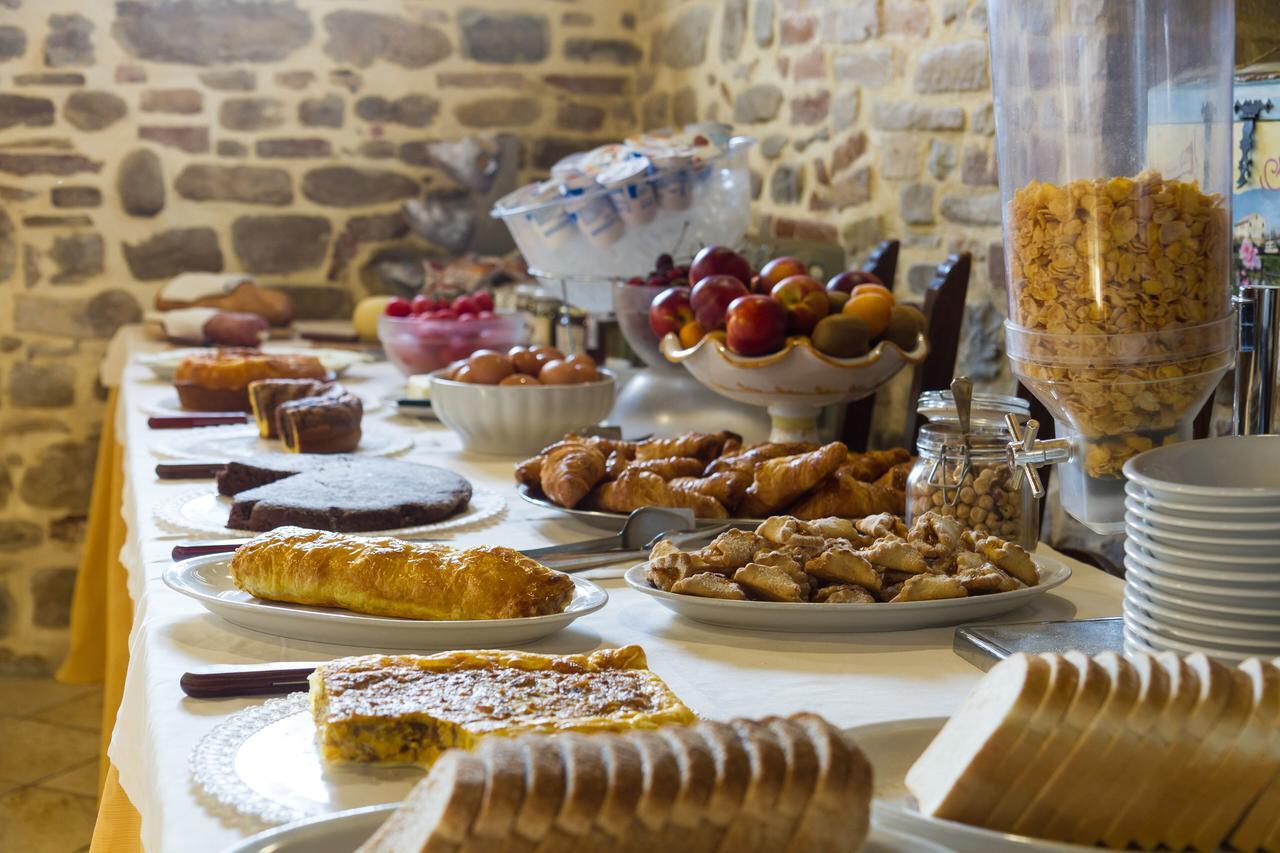 Agriturismo Vecchio Gelso Ortezzano Zewnętrze zdjęcie