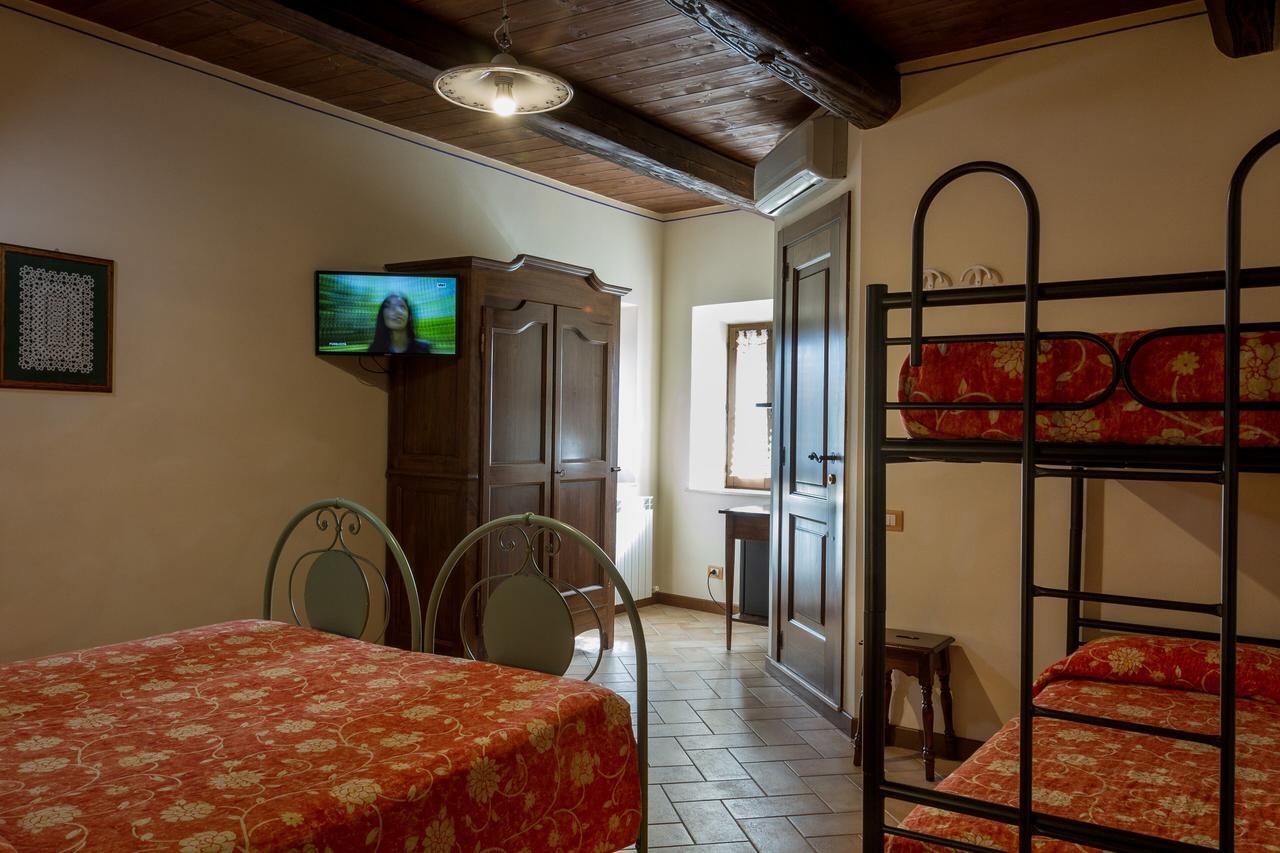 Agriturismo Vecchio Gelso Ortezzano Zewnętrze zdjęcie